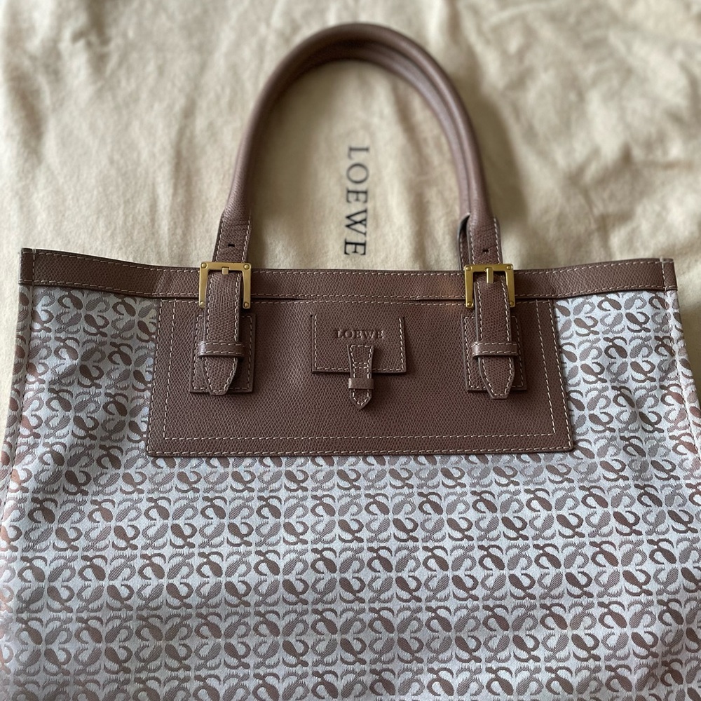 Loewe Tote, price is final. - Picture 3 of 4